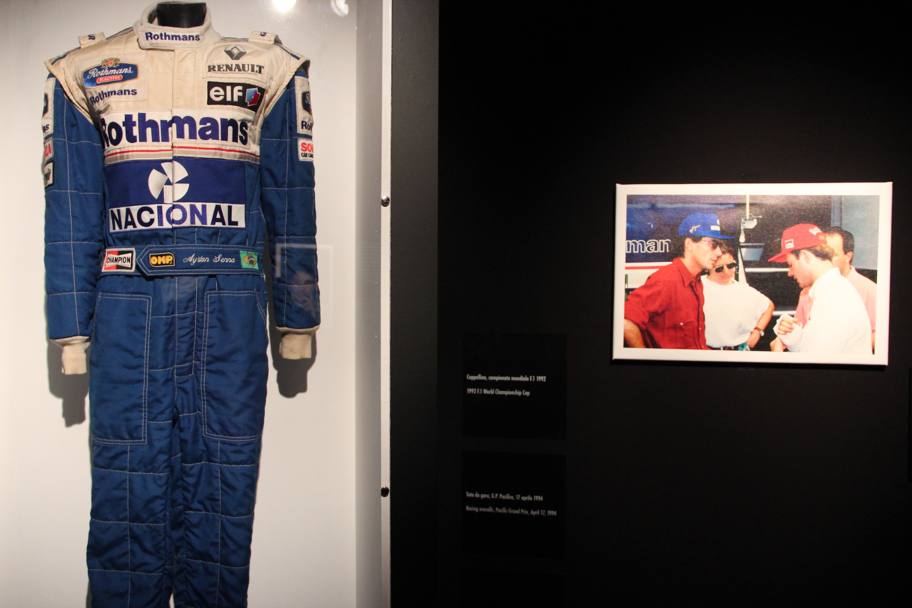 La tuta della Williams indossata da Senna nel 1994. Masperi